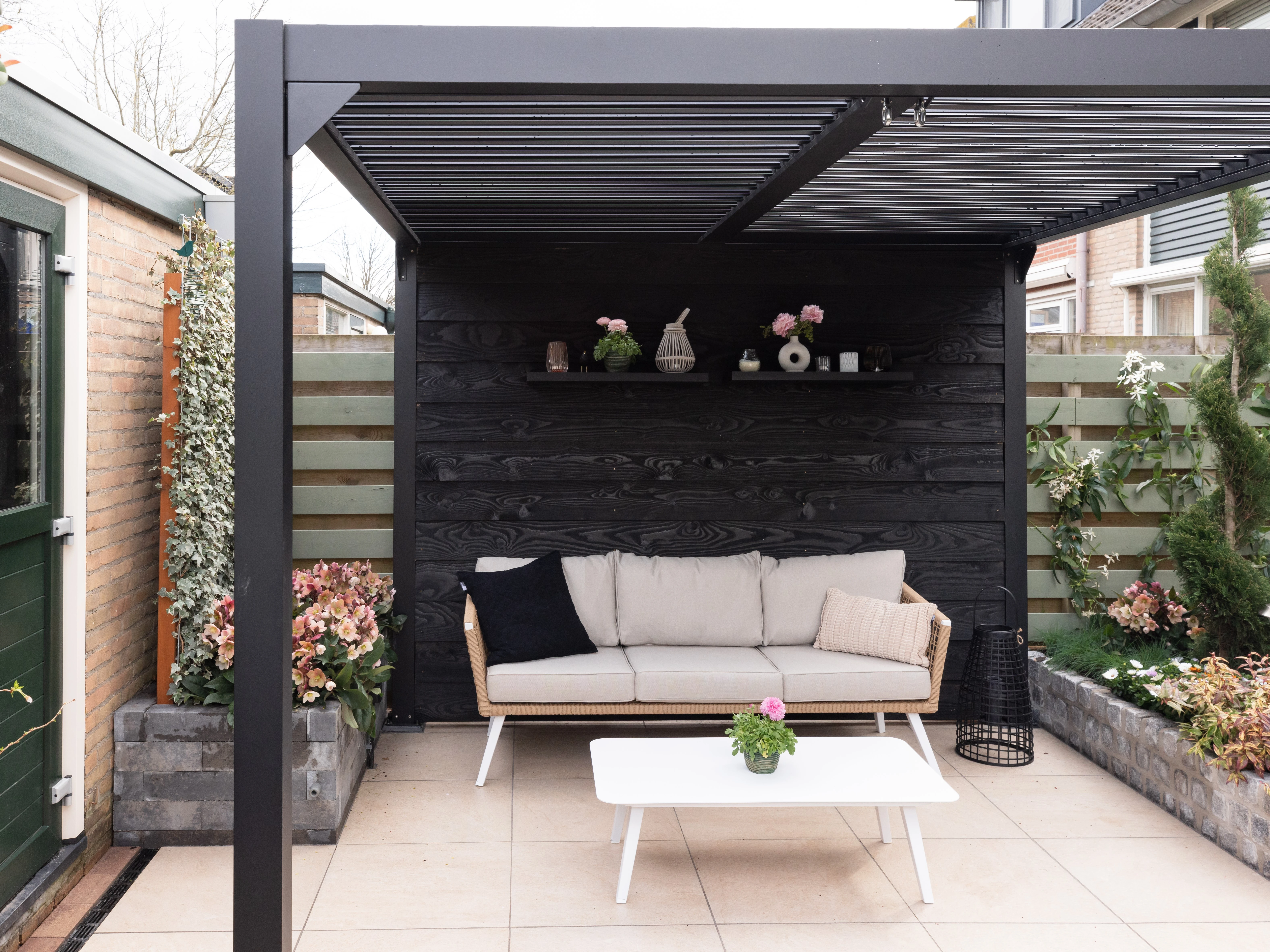 Aluminium Pergola met Lamellen Zwart 300 x 300 cm - Afbeelding 5